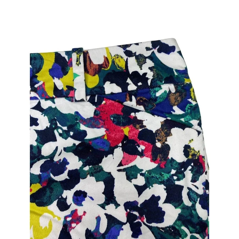 Ann Taylor Petite Womens Floral Shorts Size‎ 8P Multicolor Spring Summer